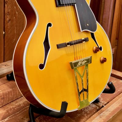 Triggs 16" Archtop Carved Spruce & Mahogany 2015 image 6