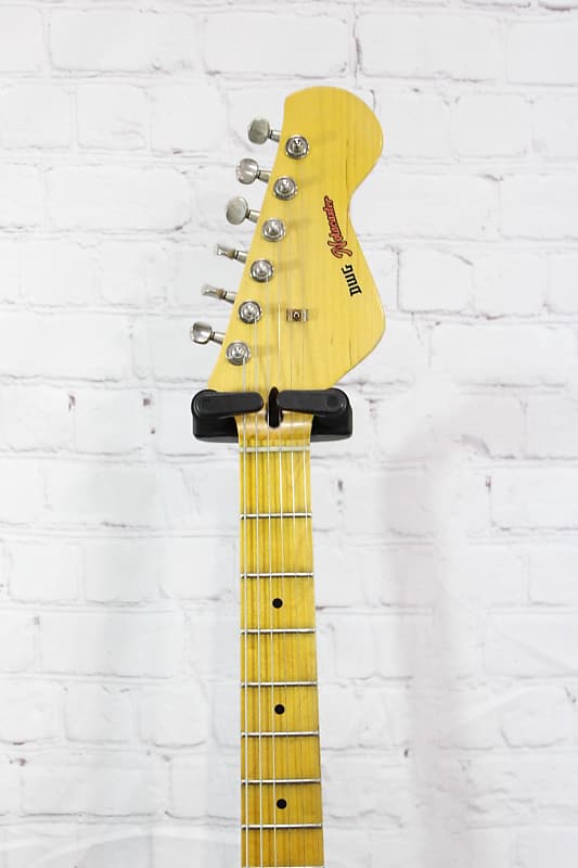 DWG Dan Wolf Guitars Trouble Maker Hard Tail Relic Black (05