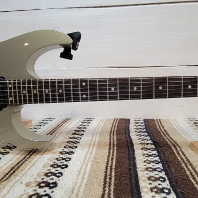 Ibanez Prestige 2004 - Silver/Grey image 1