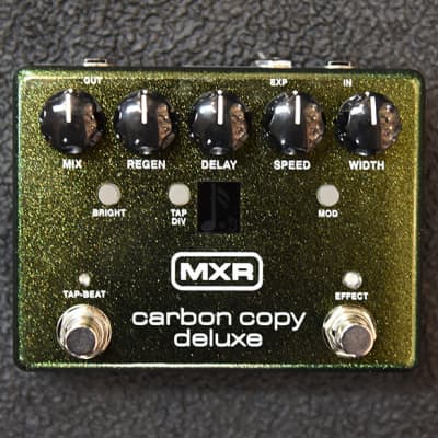 MXR Carbon Copy Deluxe image 1