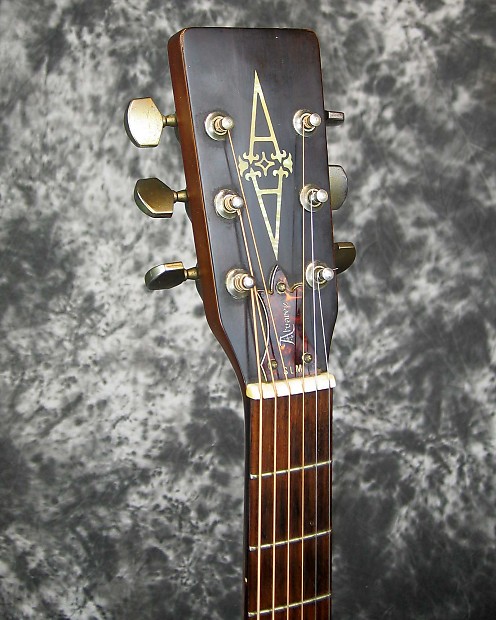 Alvarez 5023 acoustic guitar top