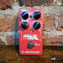 TC Electronic Hall of Fame (2010s - Red)