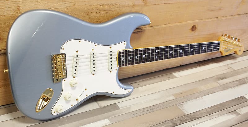 Fender Custom Shop 64 Reissue Stratocaster Journeyman Reverb France