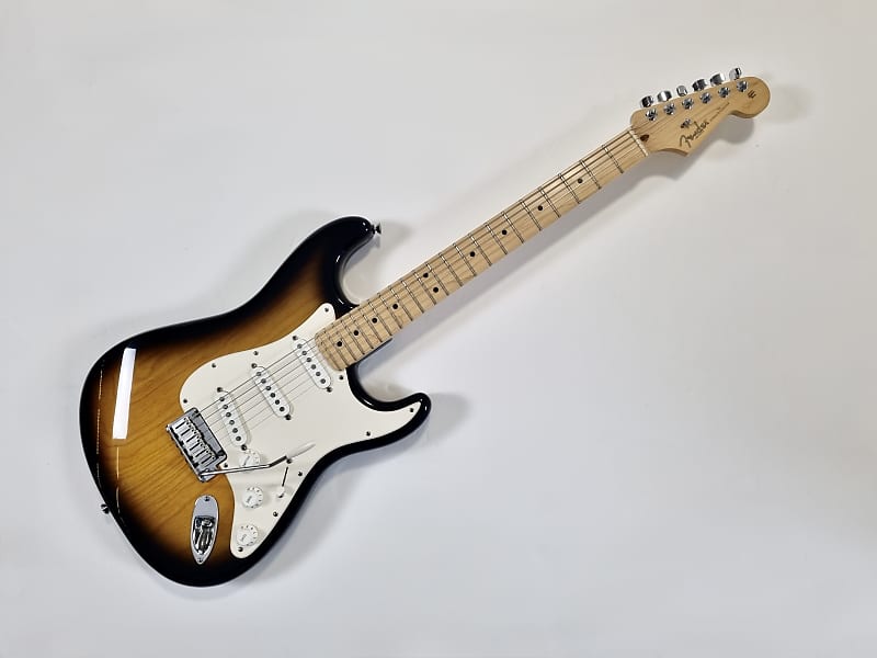 Fender USA 50th American ストラト キャスター Fender 50th Anniversary American Series Stratocaster Sunburst 2003