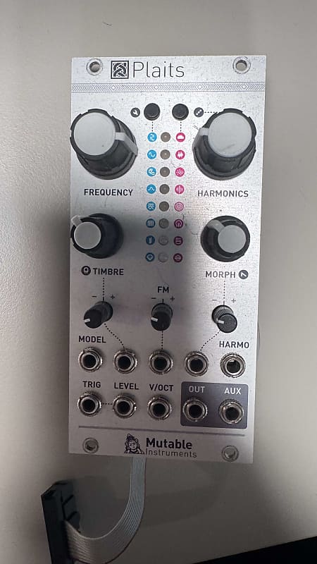 Mutable Instruments Plaits