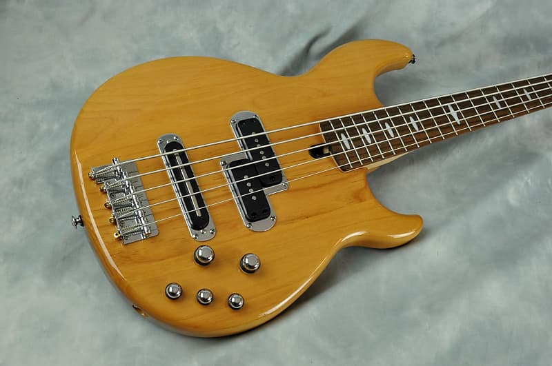 Yamaha BB615 5-String Active Bass Guitar - Yellow Natural