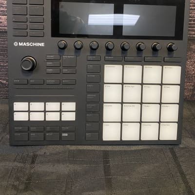 Native Instruments Maschine MKIII | Reverb