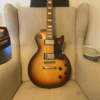 Gibson Les Paul Studio 2012 Sunburst image 1