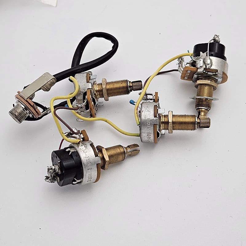 CTS PushPull Pots + LP Pickup Selector Reverb