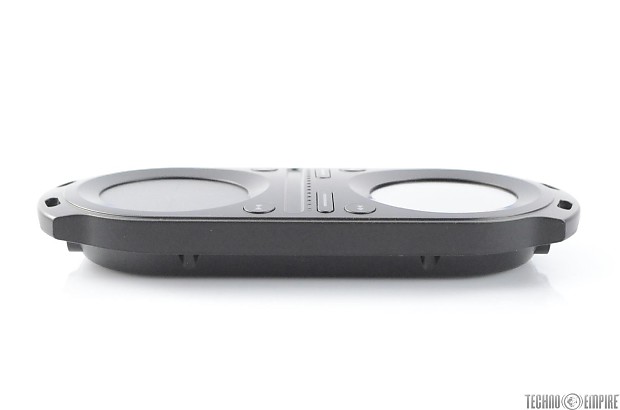 Tonium Pacemaker P211 Pocket Sized DJ MP3 Mixer Player 120GB