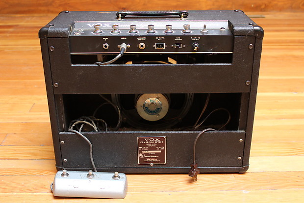 Reverb vox store
