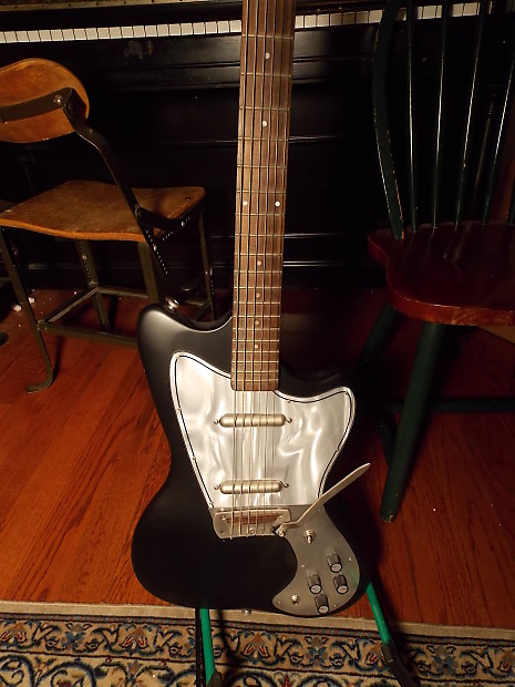 Danelectro dead sales on 67 baritone