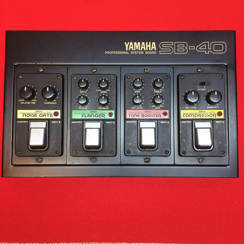 ヤマハエフェクターシステムボード YAMAHA SB-40 と エフェクター４個 
