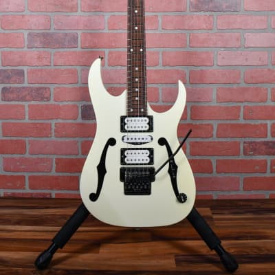 Ibanez PGM30-WH Paul Gilbert Signature with Edge Pro Tremolo White with Black F Holes Japan 2003 w/OHSC image 4