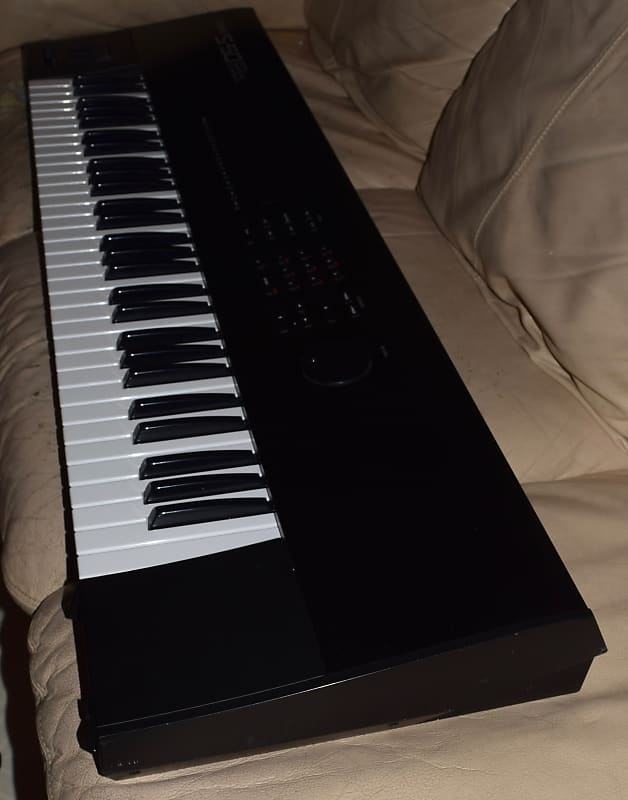 Roland S-50 61-Key Digital Sampling Keyboard | Reverb Canada