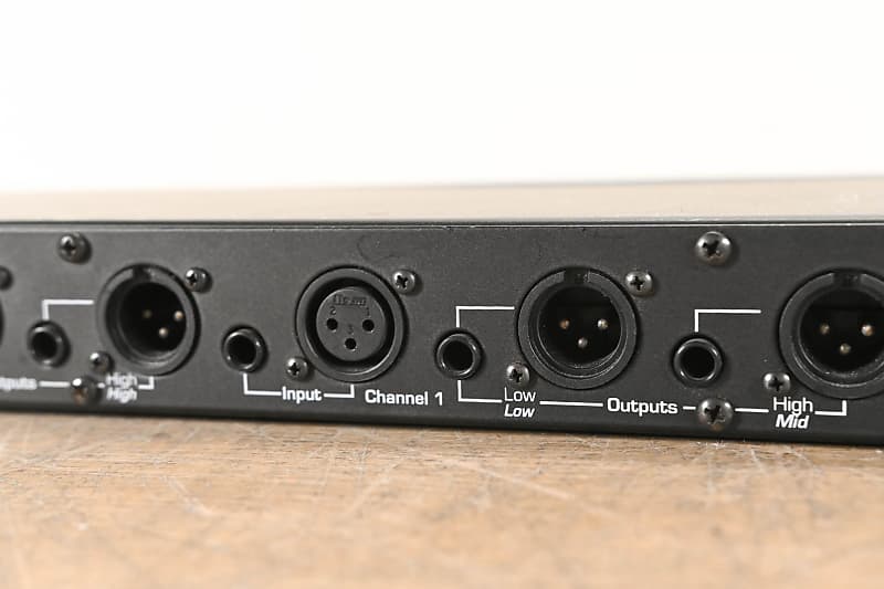 その他 ASHLY XR-1001 Crossover Ashly XR-1001 2-Way Crossover Rental – TC Furlong