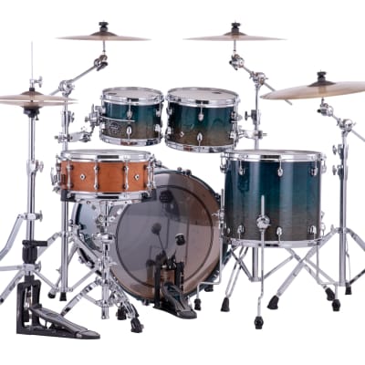 MAPEX SATURN EVOLUTION CLASSIC MAPLE 4-PIECE SHELL PACK - HALO MOUNTING SYSTEM - MAPLE AND WALNUT HYBRID SHELL - FINISH: Exotic Aegean Fade Lacquer (OE) HARDWARE: Chrome Hardware (C) image 4