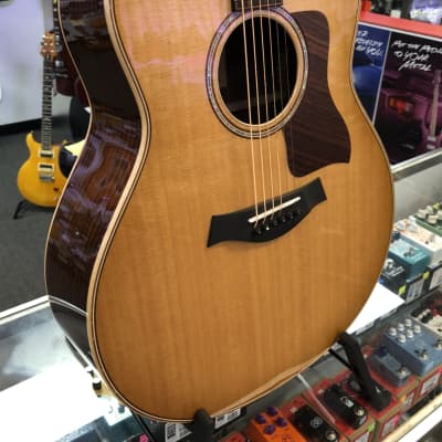 Taylor 818e Sitka Spuce Top Indian Rosewood Back & Sides with Western Floral Hardshell Case - Rep Sample, Mint image 9
