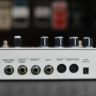 Hologram Electronics Microcosm 2020 - Present - White image 2