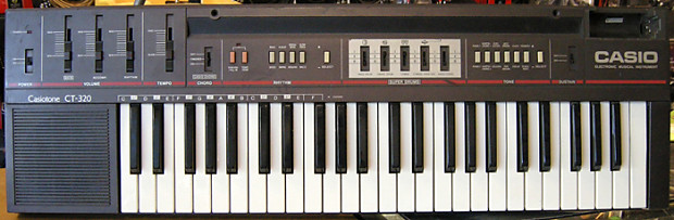 CASIO Casiotone CT-320 電子ピアノ シンセサイザー 銀色 Casio Casiotone CT-320 with analogue SuperDrums! - YouTube
