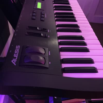 Alesis QS6 1996 Black