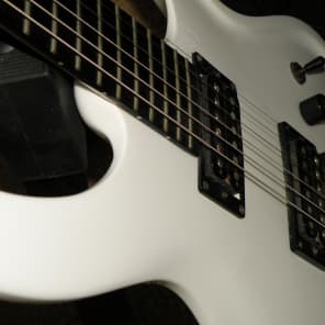 Ken Parker Guitar MaxxFly PDF60 white with original gig bag ready for new home needs nothing to play image 8