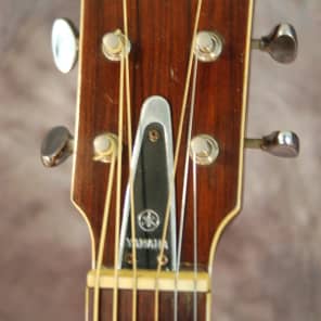 Yamaha FG-300 Jumbo Acoustic Guitar Original Case 1971 Natural image 5