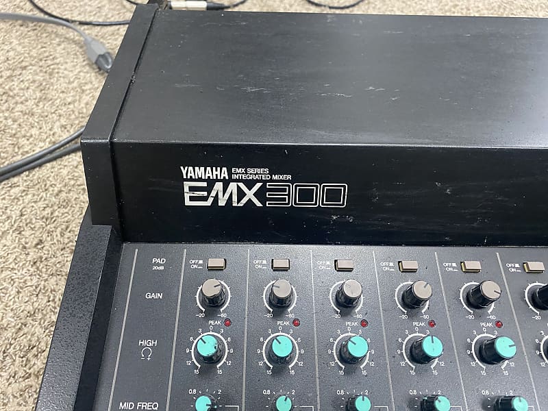 YAMAHA POWERED MIXER EMX3000(動作未確認) YAMAHA POWERED MIXER EMX3000(動作未確認) - メルカリ