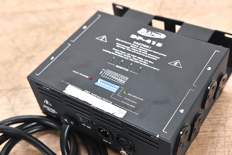 ELATION DP-415 ×2 ADJ's DP-415: 4-Channel Dimmer/Switch Pack
