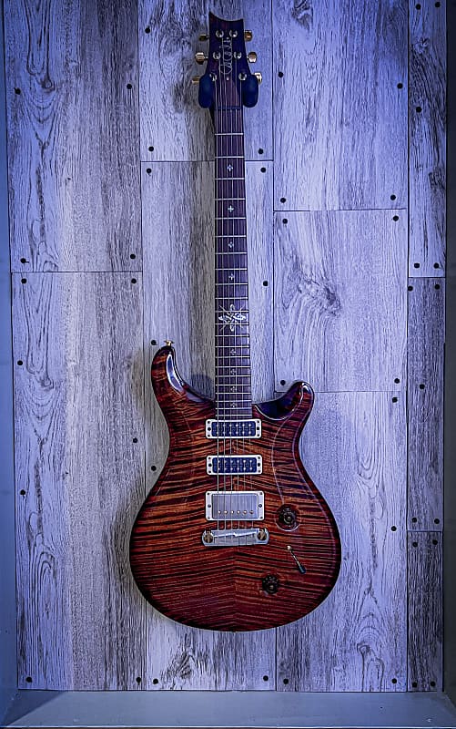 Prs Modern Eagle Limited Ltd. Black Gold One Piece Top
