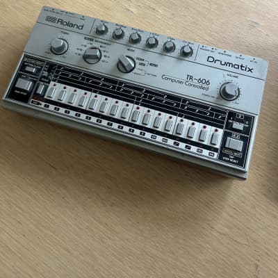 Roland TR-606 Drumatix 1980s - Silver