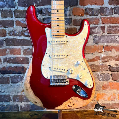 Fender Deluxe Roadhouse Stratocaster Electric Guitar w/ Relic (2015 - Candy Apple Red) for sale