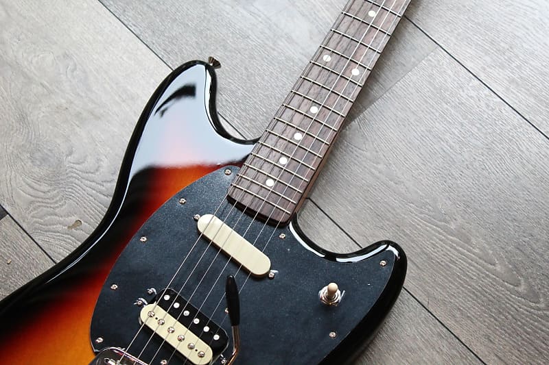 FENDER 