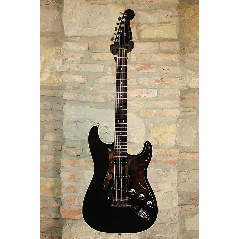 FENDER Stratocaster Deluxe Special Edition 2001 Designer