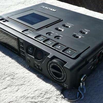 TASCAM DA-P1 Portable Digital Audio Tape Recorder - With Carry Case - Battery - Manual - Power Supply and 2) DAT Tapes - Shop Inspected / Tested - Excellent Condition - Works - Sounds - Looks Great - Free Shipping image 13
