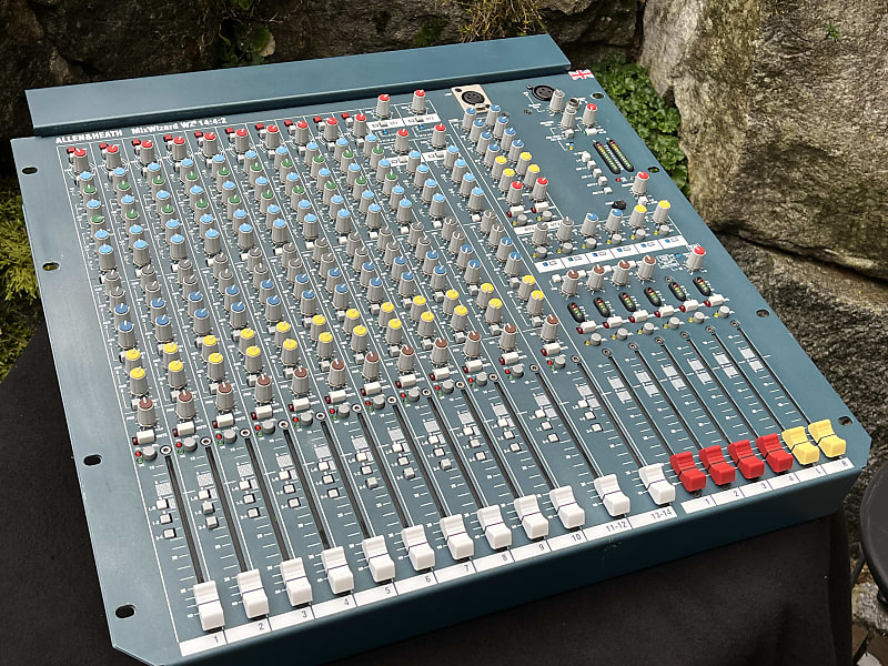 【動作良好】ALLEN&HEATH MixWizard WZ3 14:4:2 634106000000000-00-600x600.jpg