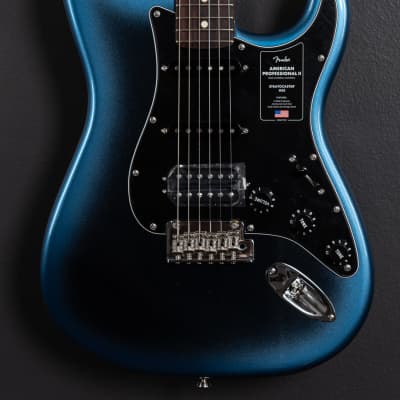 Fender American Professional II Stratocaster HSS image 3
