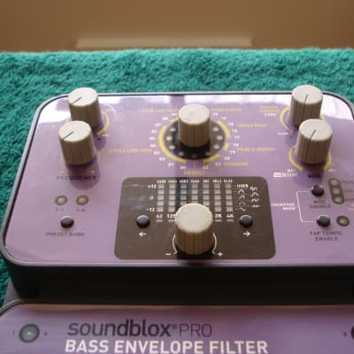 Source Audio Soundblox Bass Envelope Filter