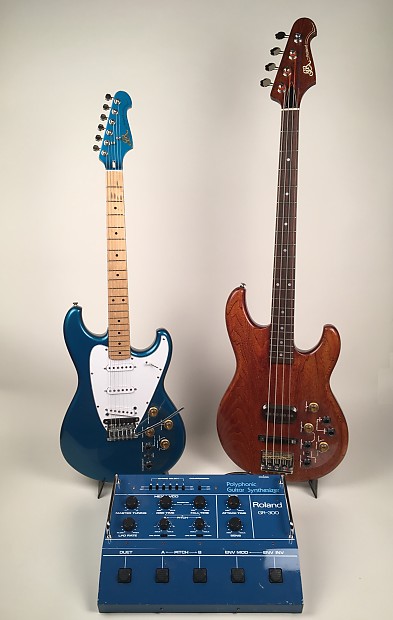 Roland G-505 Electric Guitar & Roland G-33 Bass with GR-300 Guitar Synth Bundle and Hardshell Cases image 1