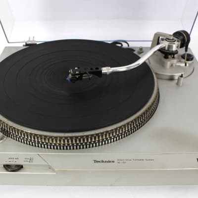 Technics SL-D1 direct drive Turntable System w/ Shure M97Xe Cartridge, tested image 4