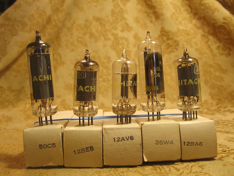 Extremely Rare Hitachi Japan NOS NIB AA5 Tube Set 50C5 35W4 12BE6 12BA6  12AV6