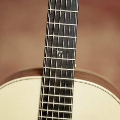 McIlroy AS46 Acoustic Guitar Italian Spruce / Premium Laurelwood w/ factory Hiscox case image 9