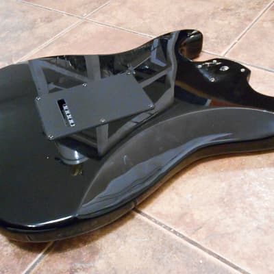 Stagg SES 60S Alder Sunburst Guitar Body. Project. image 4