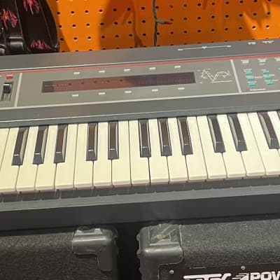 Ensoniq SQ-80 Cross Wave Synthesizer 1988 - Black
