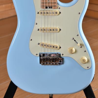 Schecter Traditional Route 66 Chicago SSS Sugar Paper Blue image 15