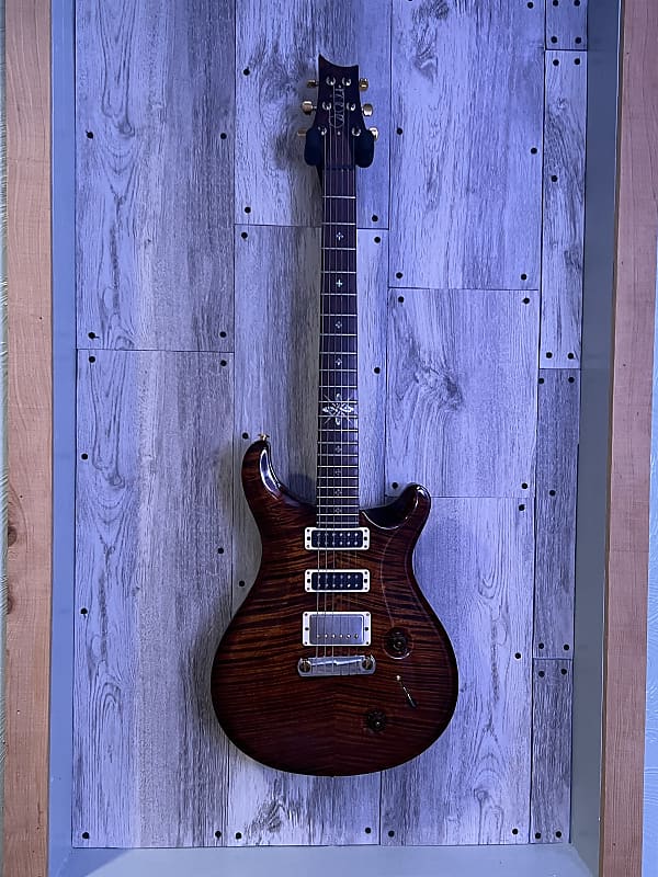 PRS Modern Eagle LTD Special 2010 - Black / Gold “Tiger