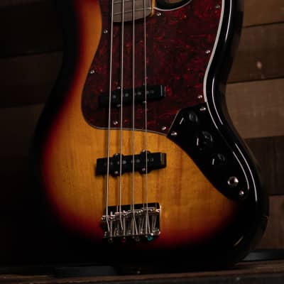 Squier Classic Vibe '60s Jazz Bass, Laurel FB, 3-Color Sunburst image 5