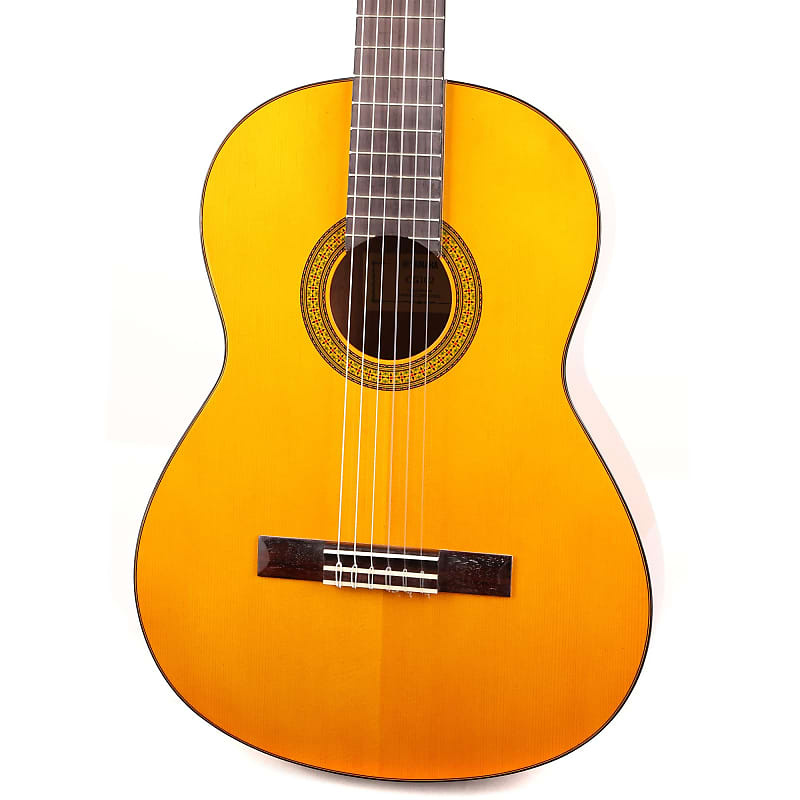 Yamaha CG-102 Full-Size Spruce Top Classical Guitar Natural