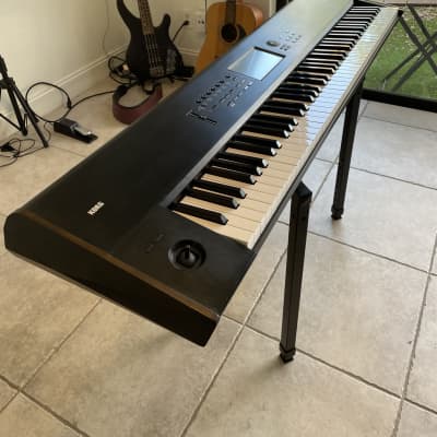 Korg Korg Nautilus 88 Key Work Station + FREE GATOR CASE