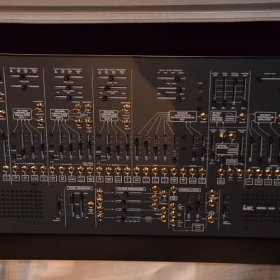 ARP 2600 M Semi-Modular Synthesizer made by Korg * vintage style reissue synth that delivers the authentic sounds of the seventies * this is a really great synth...you will love it * comes with a Korg keyboard and a fine trolley case * image 6